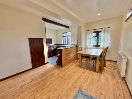 3 bedroom Semi-detached house for sale in Barff Road, Potterhanworth, LN4