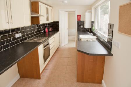 4 bedroom House share to let in Vine Street, Lincoln, LN2