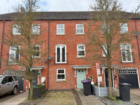 Moorhen Close, Witham St Hughs, LN6