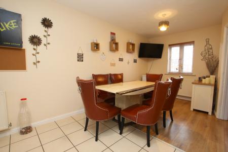 4 bedroom Town house for sale in Bobbin Lane, Lincoln, LN2