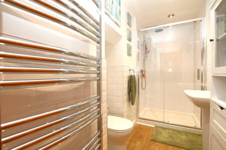 5 bedroom Detached house for sale in Station Road, Thorpe-on-the-Hill, LN6