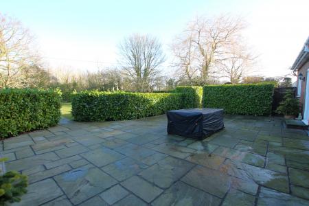 5 bedroom Detached house for sale in Station Road, Thorpe-on-the-Hill, LN6