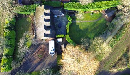 5 bedroom Detached house for sale in Station Road, Thorpe-on-the-Hill, LN6