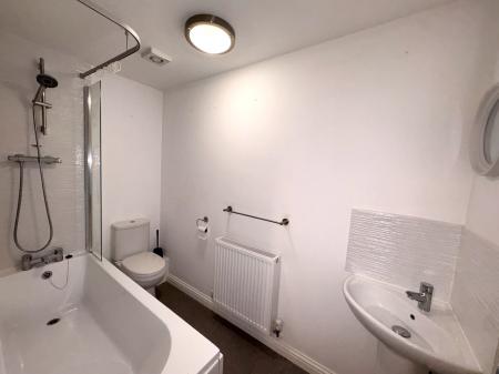 2 bedroom Terraced House to let in Hancock Drive, Bardney, LN3