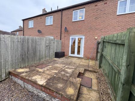 2 bedroom Terraced House to let in Hancock Drive, Bardney, LN3