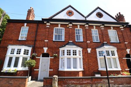 Newport, Lincoln, LN1