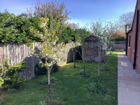 4 bedroom Detached bungalow for sale in High Thorpe, Southrey, LN3