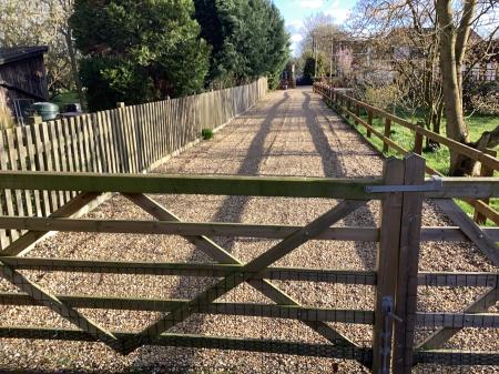 4 bedroom Detached bungalow for sale in High Thorpe, Southrey, LN3