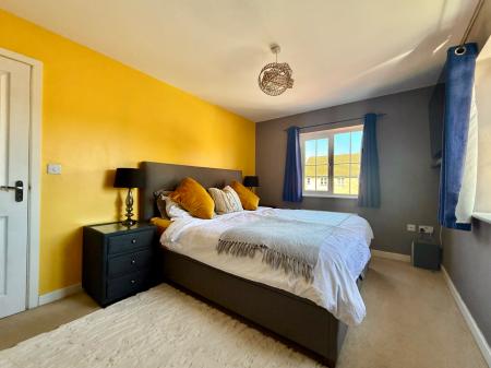 4 bedroom Detached house for sale in Bluebell Walk, Witham St Hughs, LN6
