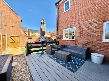 4 bedroom Detached house for sale in Bluebell Walk, Witham St Hughs, LN6