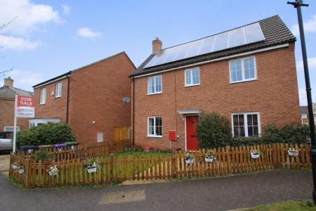 Bluebell Walk, Witham St Hughs, LN6