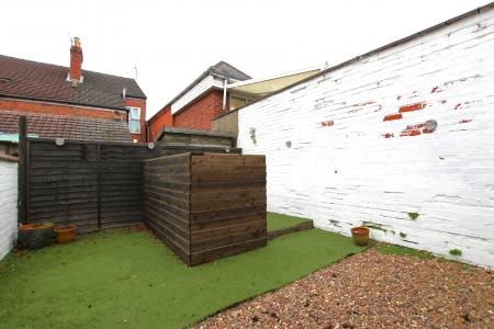 2 bedroom End of terrace house for sale in Francis Street, Lincoln, LN5