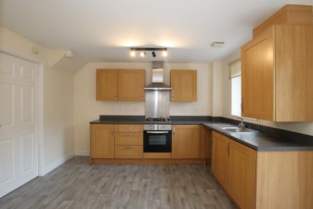 3 bedroom Semi-detached house to let in Lucius Close, North Hykeham, LN6