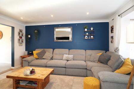 4 bedroom Detached house for sale in Sycamore Grove, Bracebridge Heath, LN4