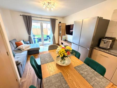 4 bedroom Semi-detached house for sale in Iris Crescent, Lincoln, LN1