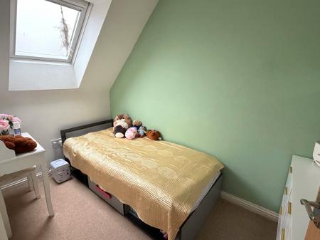 4 bedroom Semi-detached house for sale in Iris Crescent, Lincoln, LN1