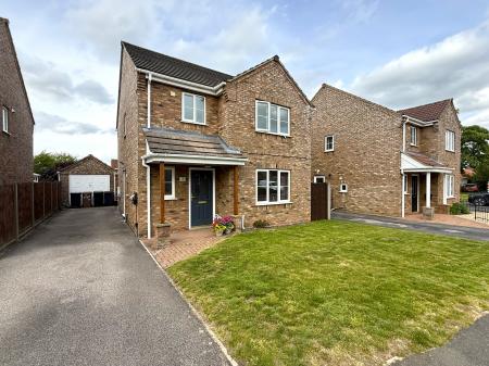 3 bedroom Detached house for sale in Townsend Way, Metheringham, LN4