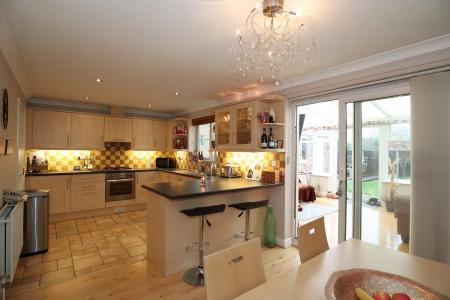 3 bedroom Detached house for sale in Townsend Way, Metheringham, LN4