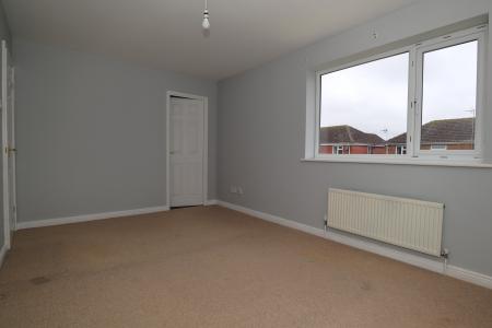 3 bedroom Detached house to let in Orchid Road, Lincoln, LN5