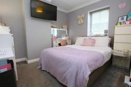 3 bedroom Semi-detached house for sale in Hortonfield Drive, Washingborough, LN4