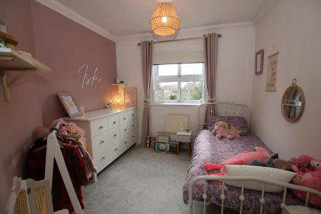 6 bedroom Detached house for sale in Lime Grove, Bassingham, LN5