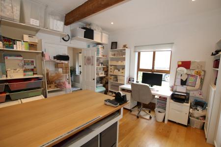 6 bedroom Detached house for sale in Lime Grove, Bassingham, LN5