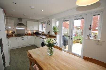 3 bedroom Semi-detached house for sale in Goldcrest Avenue, Branston, LN4