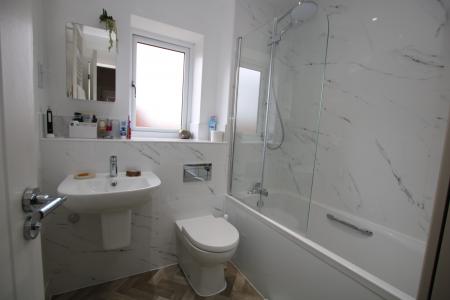 3 bedroom Semi-detached house for sale in Goldcrest Avenue, Branston, LN4