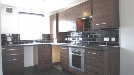 2 bedroom Terraced House to let in Cherry Blossom Court, Doddington Park, Lincoln, LN6