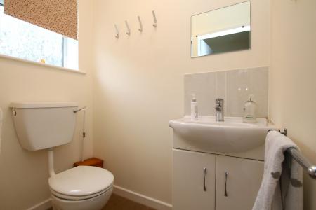 3 bedroom Detached house for sale in Park View Avenue, Branston, LN4