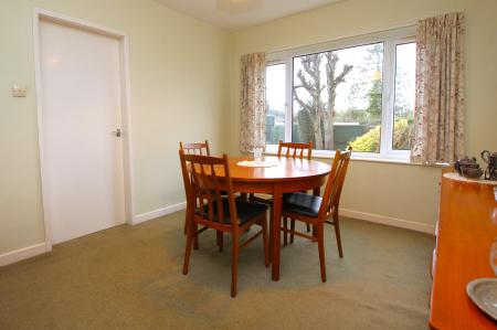 3 bedroom Detached house for sale in Park View Avenue, Branston, LN4