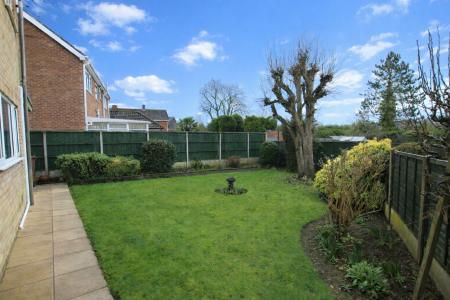 3 bedroom Detached house for sale in Park View Avenue, Branston, LN4