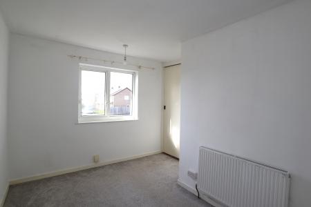 2 bedroom Terraced House to let in Kestrel Close, Lincoln, LN6