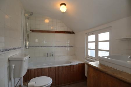 2 bedroom Semi-detached house to let in Silver Street, North Clifton, NG23