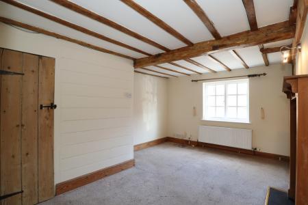 2 bedroom Semi-detached house to let in Silver Street, North Clifton, NG23