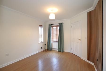 2 bedroom Semi-detached house to let in Maidment Drive, Lincoln, LN1