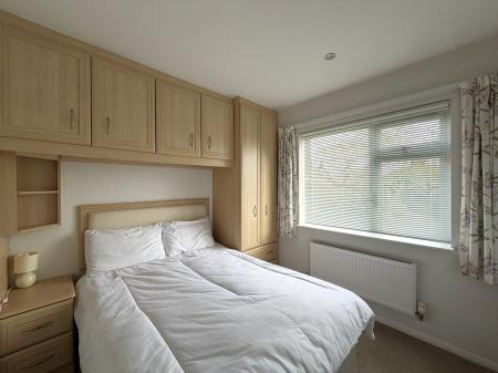 2 bedroom Detached bungalow for sale in Arden Moor Way, North Hykeham, LN6