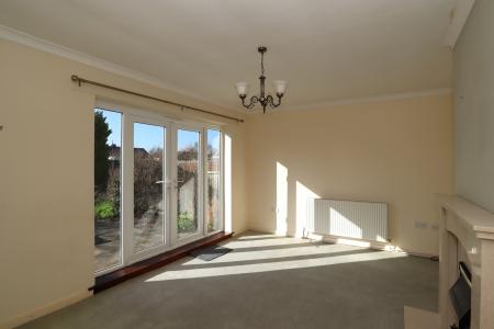 3 bedroom Detached bungalow to let in Mill Lane, Saxilby, LN1