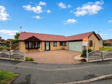 Larkspur Road, Lincoln, LN2