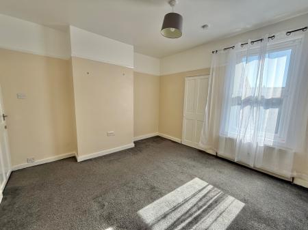 2 bedroom Semi-detached house for sale in Chelmsford Street, Lincoln, LN5