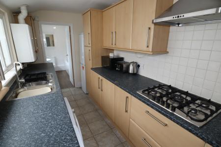 3 bedroom Terraced House to let in Boultham Avenue, Lincoln, LN5