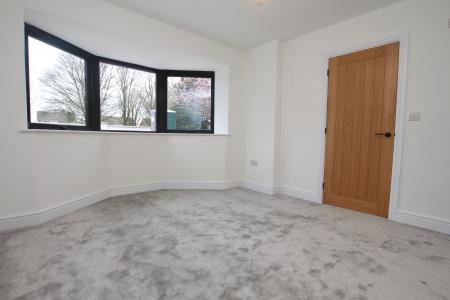 4 bedroom Bungalow for sale in Grantham Road, Bracebridge Heath, LN4