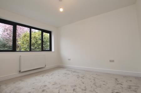 4 bedroom Bungalow for sale in Grantham Road, Bracebridge Heath, LN4