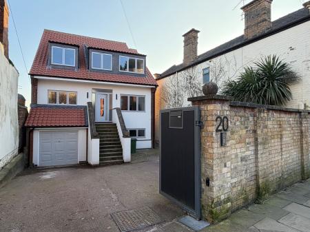 Drury Lane, Lincoln, LN1