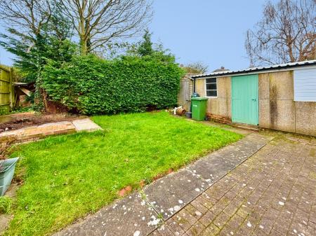 4 bedroom Detached house for sale in Helsby Road, Lincoln, LN5