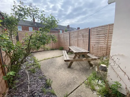 3 bedroom Terraced House for sale in Hood Street, Lincoln, LN5