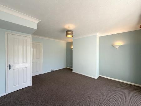 2 bedroom Terraced House to let in Shawbury Close, Lincoln, LN6