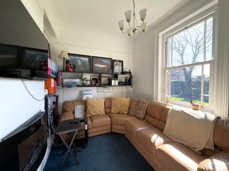 8 bedroom Detached house for sale in Main Street, Torksey, LN1