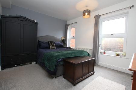 3 bedroom Terraced House for sale in Upper Long Leys Road, Lincoln, LN1