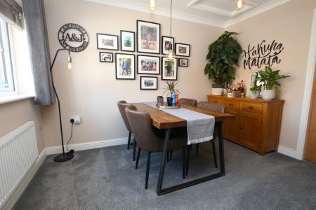 3 bedroom Semi-detached house for sale in Eastholm, Lincoln, LN2